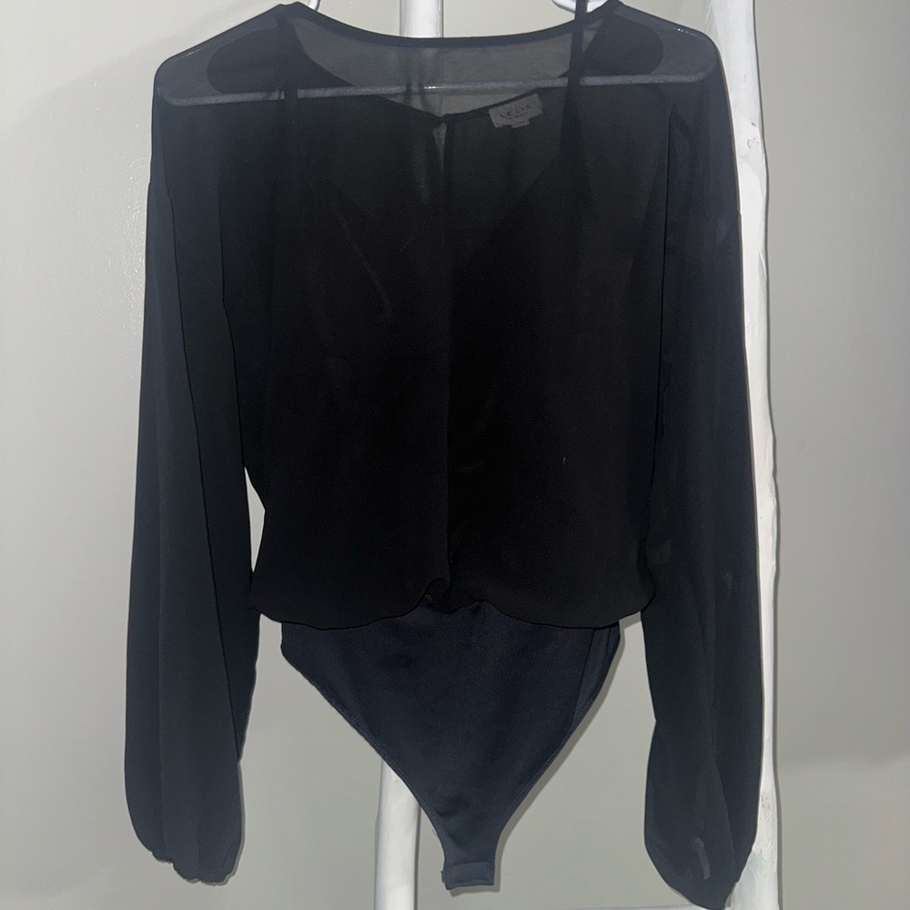 Le Lis Black Sheer Sleeve Bodysuit